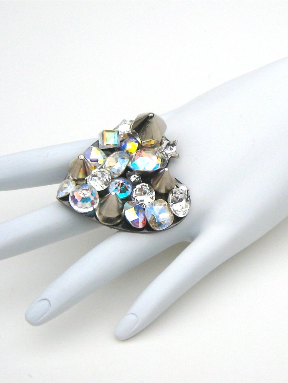 GASOLINE GLAMOUR HELLION HEART RING 🌟✨ 💎 - Picture 3 of 12